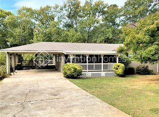 2940 Barry Ave SE, Smyrna, GA 30082