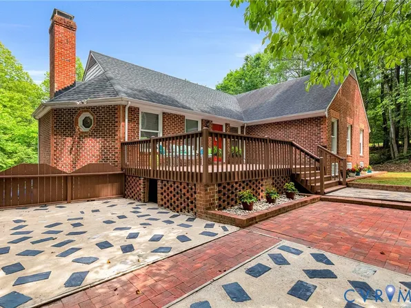 4400 Three Bridge Rd, Powhatan, VA 23139