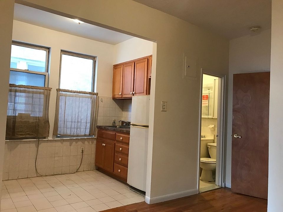 1st image of 34-20 44th St #1R