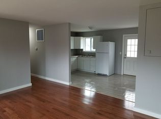 1555 Osborn Ave, Riverhead, NY 11901