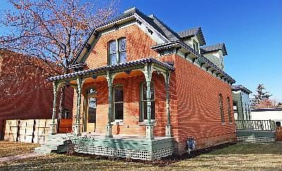 1st image of 2821 Champa St