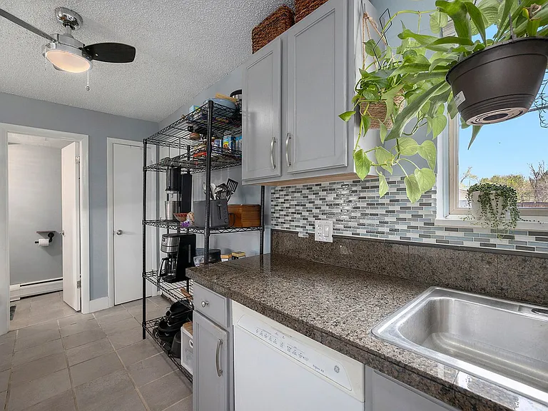 2700 S Holly St #205 — Photo 3