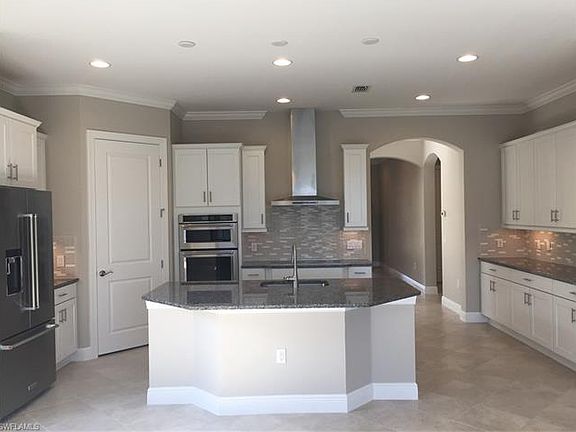 4th image of 11517 Onyx Cir