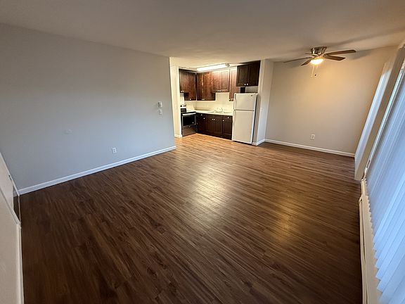 4th image of 1902 1st St APT 4