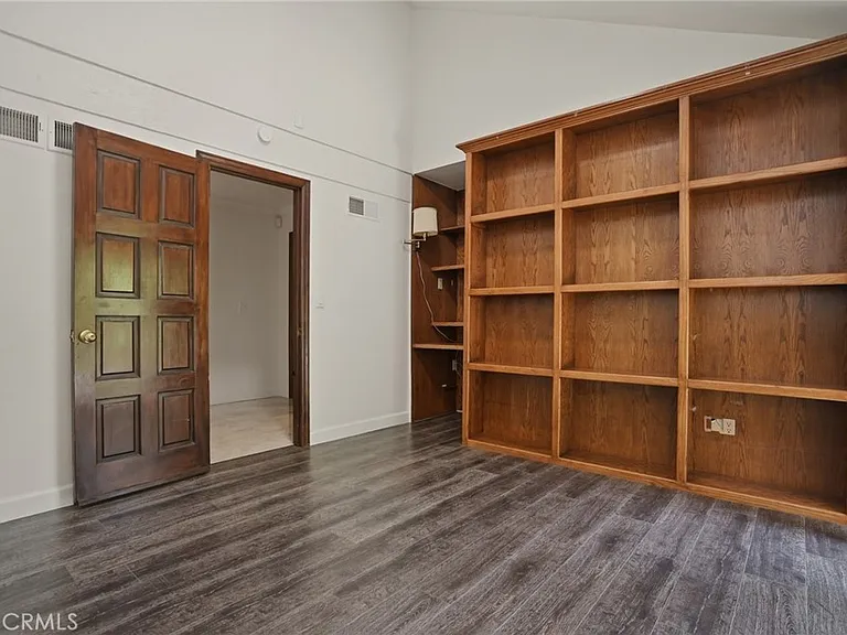 16682 Oakhurst Cir — Photo 39