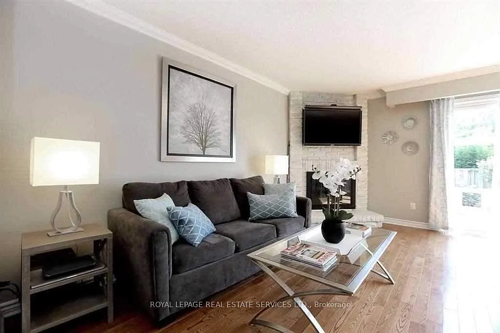 3 bed, $3,600 — Photo 3