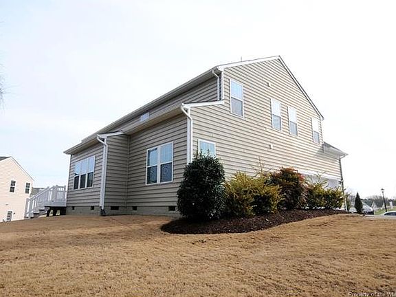 4th image of 4044 Penzance Pl