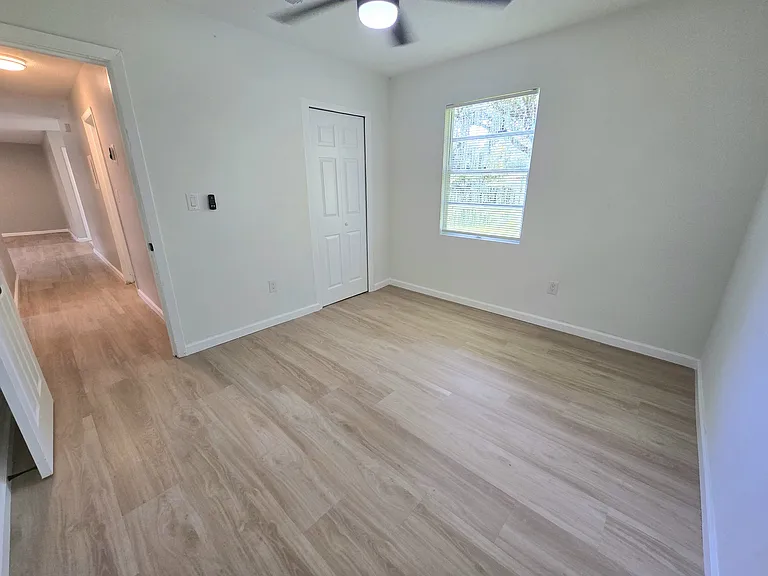 1017 Fremont Ave — Photo 12