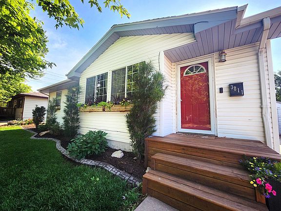 4th image of 3811 Avenue E