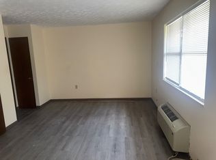 630 Village Way APT 1, Newport, TN 37821
