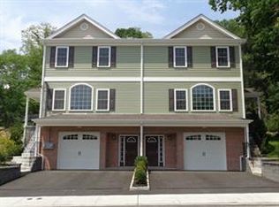 27 Harrison St, Croton On Hudson, NY 10520