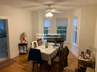 22 Minot Pl #1, Newtonville, MA 02460