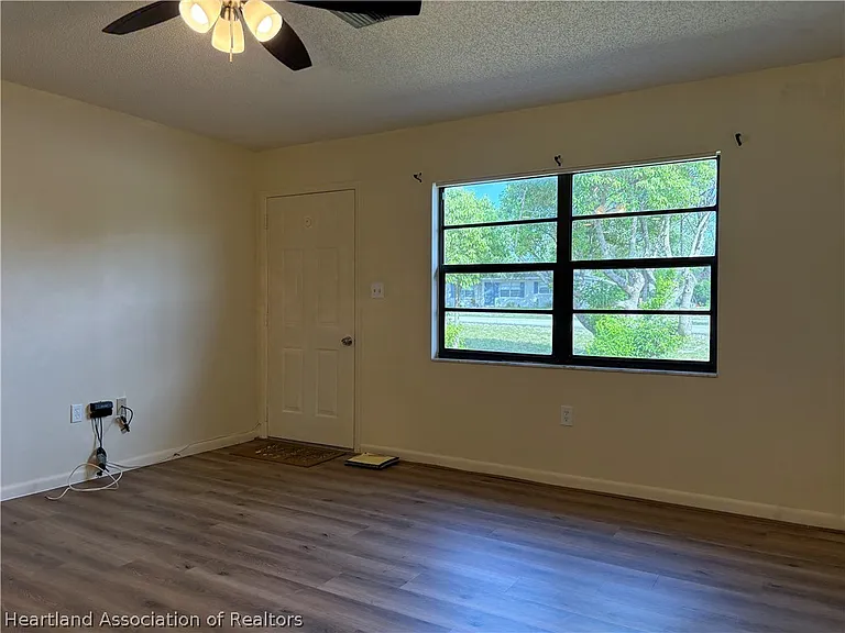 119 Washington Blvd — Photo 5