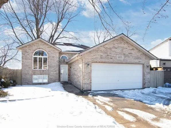 1855 Dominion Blvd, Windsor, ON N9B 3H8
