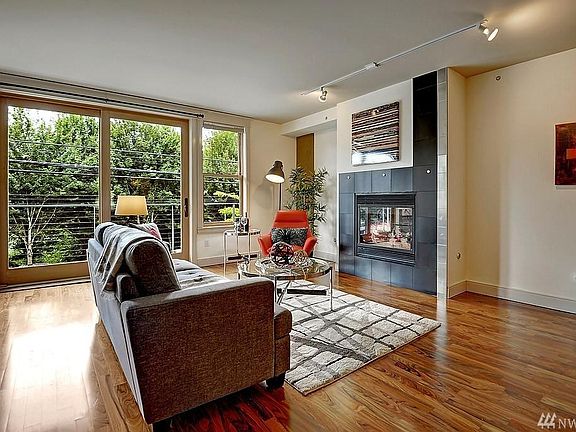 5th image of 2920 Eastlake Ave E APT 201