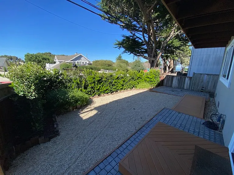 2121 David Ave — Photo 43
