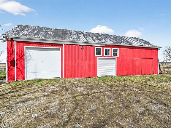 3rd image of 984 Cheapside Rd