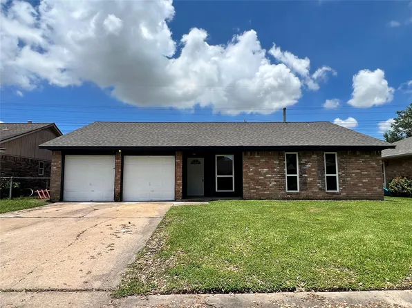 4143 Bermuda Dr, Pasadena, TX 77503