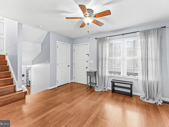 3rd image of 6309 Brookeview Ct