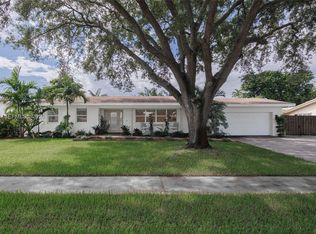 7460 NW 7th Ct, Plantation, FL 33317