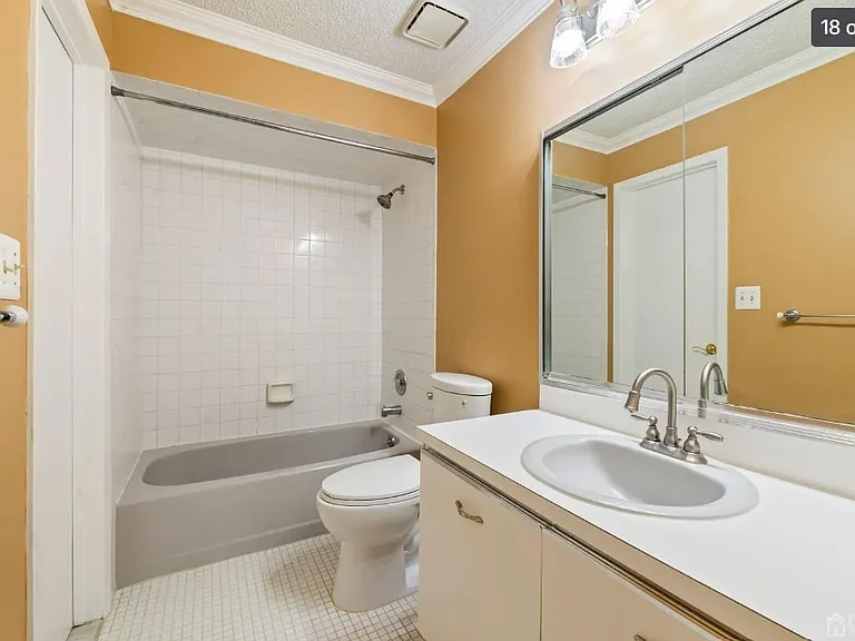 28 Carriage Pl — Photo 20