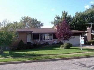 787 E Panorama Dr, South Ogden, UT 84403