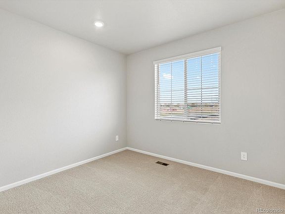3rd image of 1683 Yampa River Drive