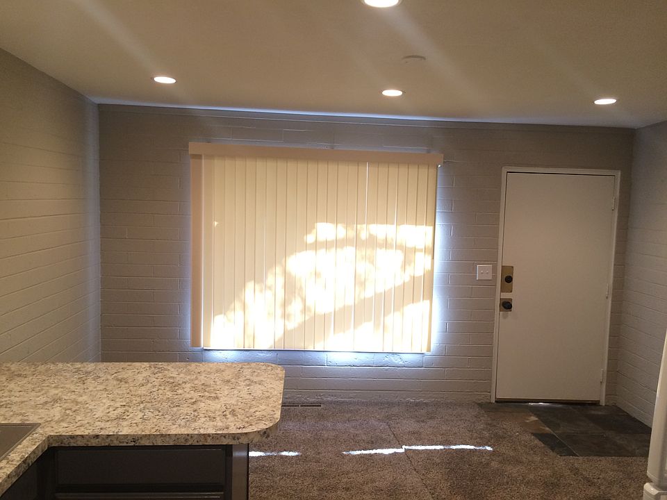 Large Picture Unit for Great Light