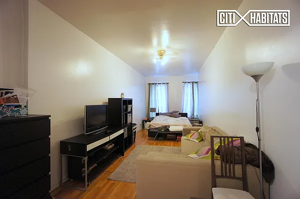 Rented by Corcoran | media 12