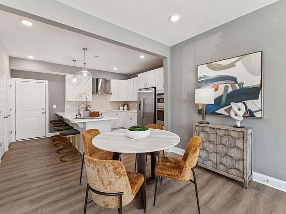 3rd image of 404 Gaston Park Ln #100