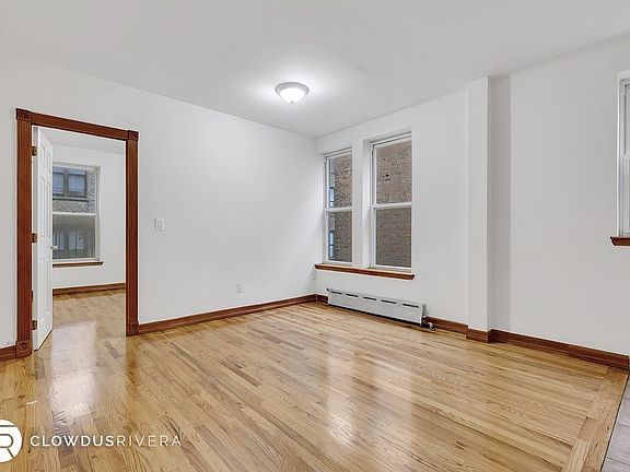 4th image of 324 W 96th St APT 4C
