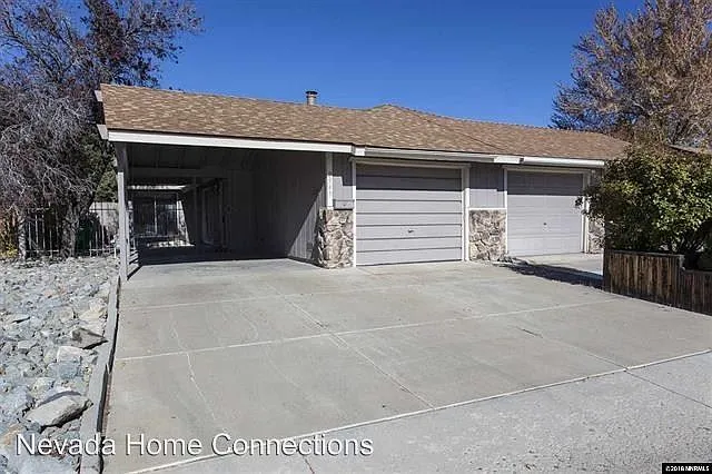 2545 Starks Way photo 1