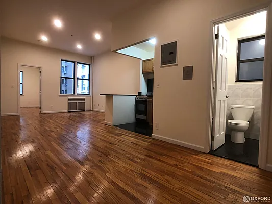 Rented by Oxford Property Group | media 8