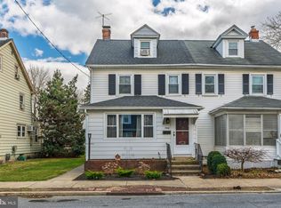 30 E Market St, Lititz, PA 17543