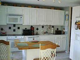 White Kitchen