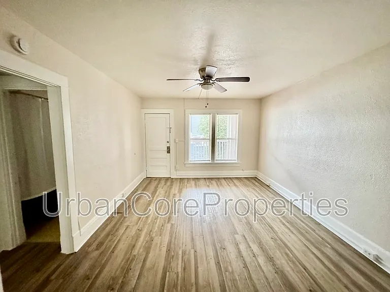 232 4th St N #31 — Photo 7