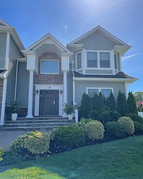 1st image of 2 Herkimer Ave