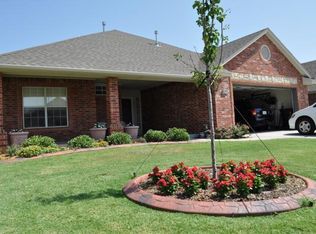 1701 SW 31st St, Moore, OK 73160