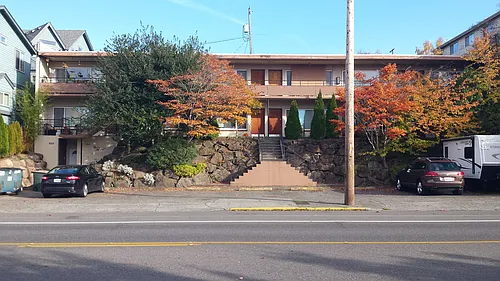 6030 Fauntleroy Way SW #1 Photo 1
