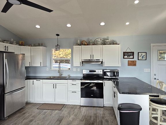 5th image of 163 Oak Park Rd