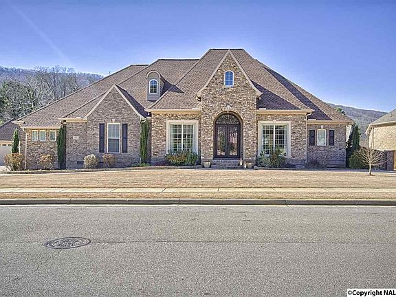 3rd image of 7072 Jacks Creek Ln SE