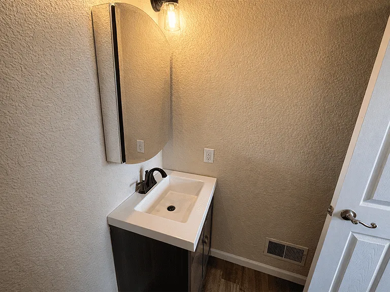 159 W Pearl St #402 — Photo 9