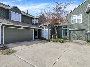 9583 Bay Vista West Dr, Indianapolis, IN