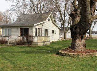 7573 335th Ave, Burlington, WI 53105