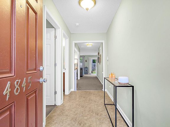4th image of 4845 Carnoustie Ct