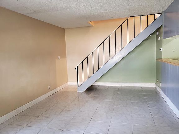 4th image of 9071 Montoya St