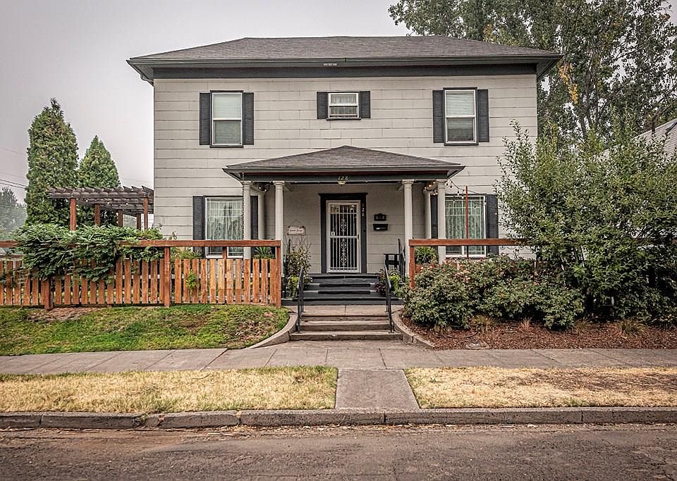 1st image of 128 Eagan St