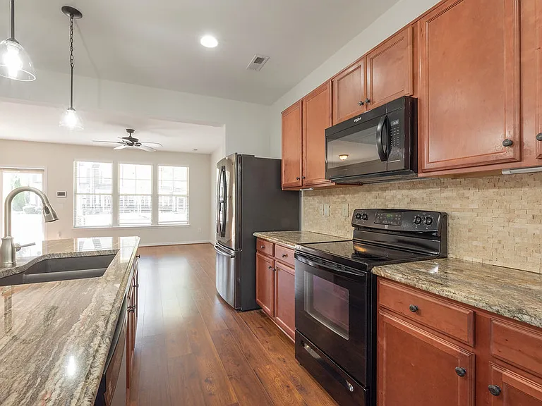 17458 Memorial Tournament Dr — Photo 13