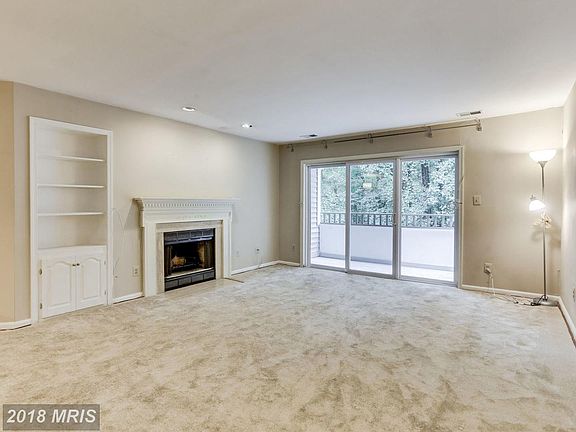 5th image of 7718 Lafayette Forest Dr APT 22