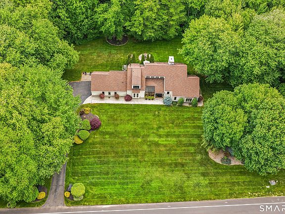 2nd image of 29 Cole Drive